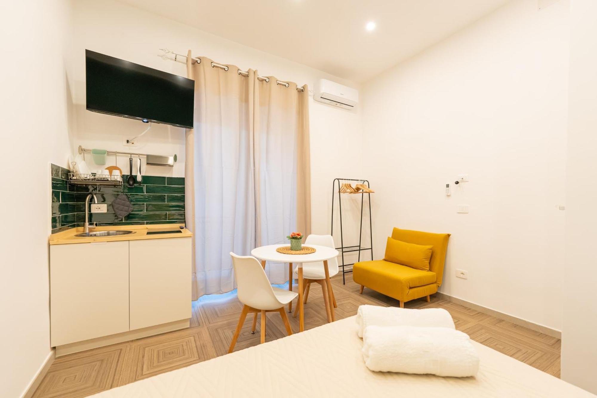 R&D Scassacocchi Apartments 15 나폴리 외부 사진
