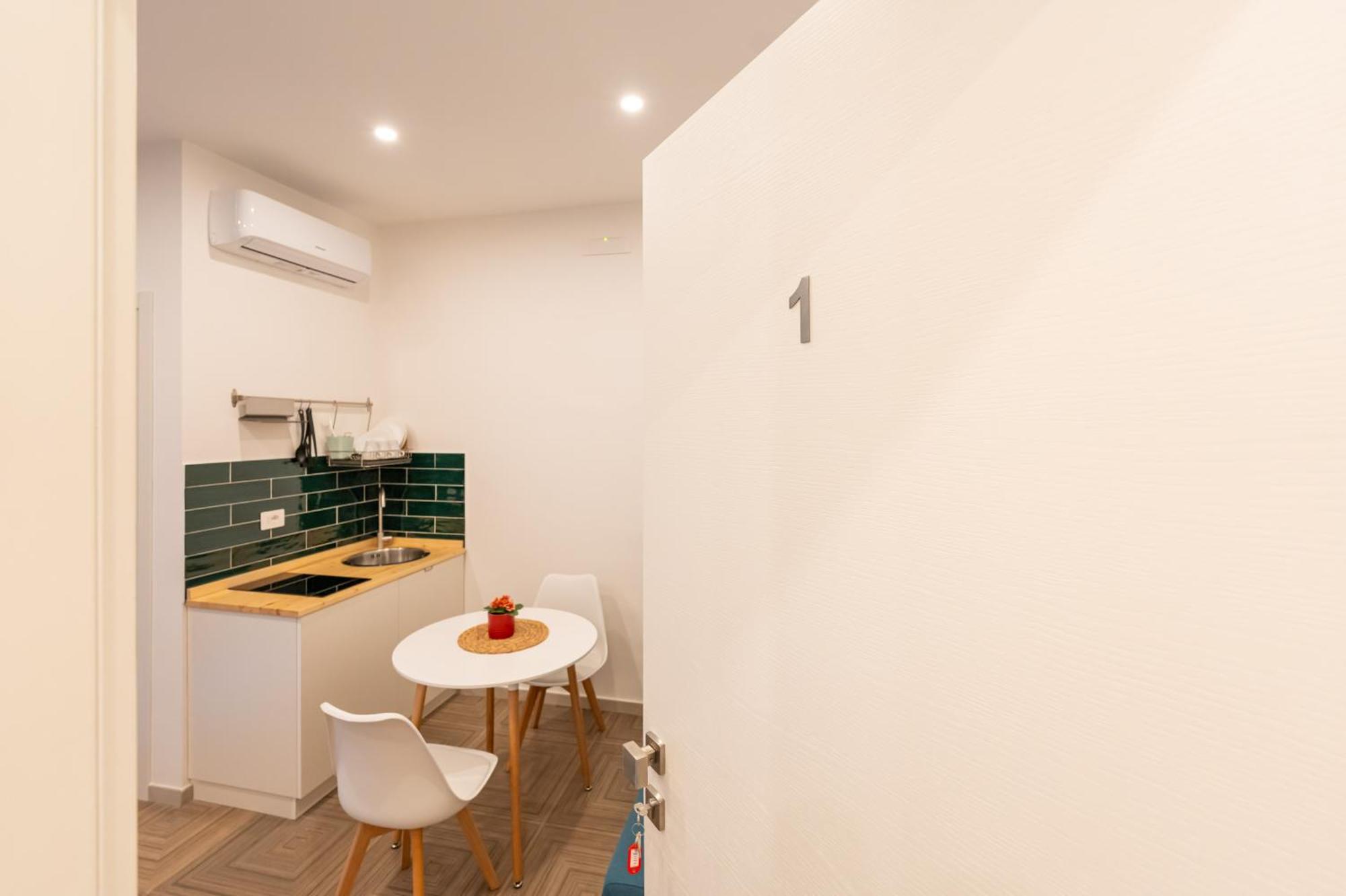 R&D Scassacocchi Apartments 15 나폴리 외부 사진